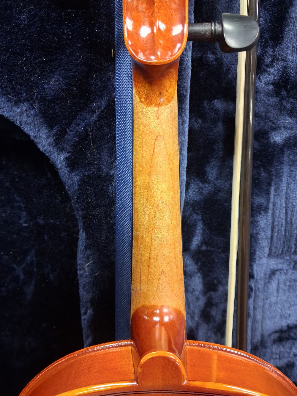 Used Samuel Eastman VA80 16' Viola - With Hardshell Case and Bow — Back 2