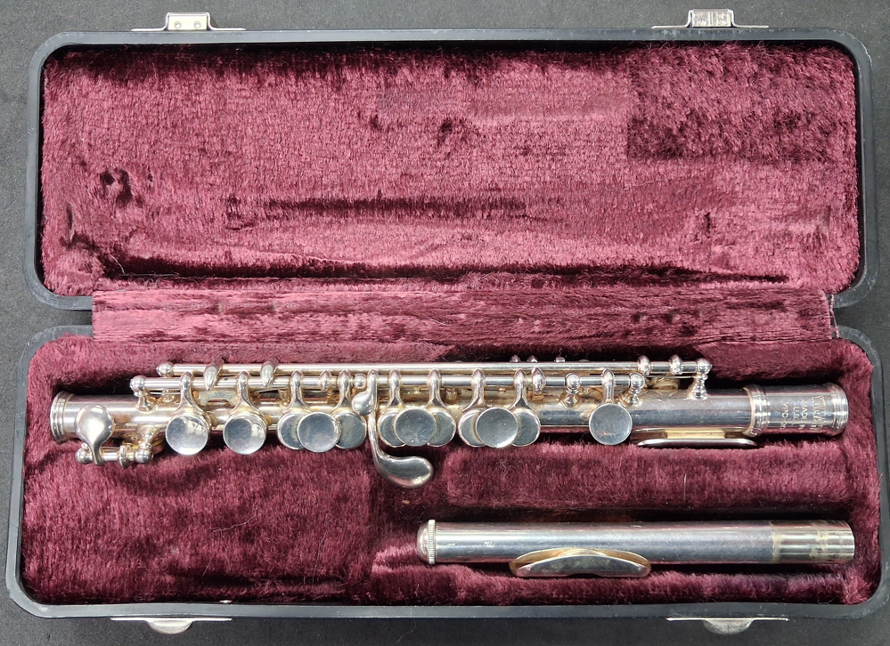 Used Yamaha YPC-30 Metal Piccolo - With Hardshell Case — Front 1