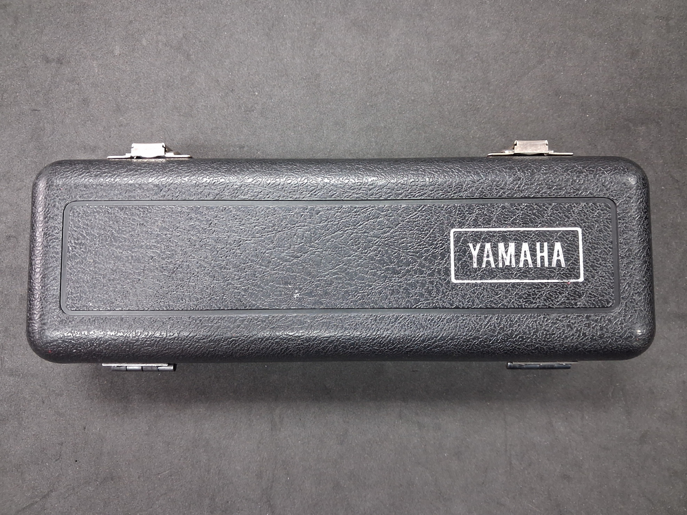 Used Yamaha YPC-30 Metal Piccolo - With Hardshell Case case