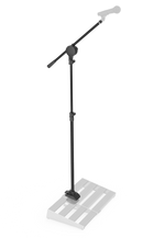 D'Addario PW-XPNDPBMS-01 XPND Pedalboard Mic Stand — front angle