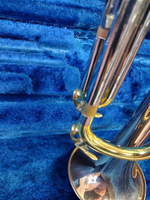 Used Yamaha YTR-634 Professional Brass Trumpet - With Case and Mouthpiece — Detail 3