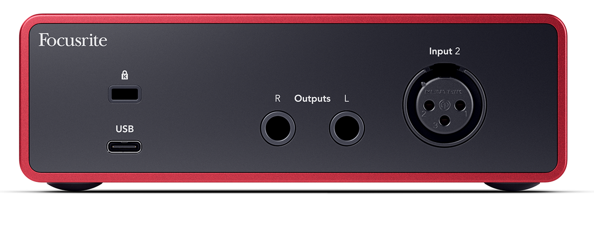Focusrite Scarlett Solo Studio 4th Gen Recording Bundle 4