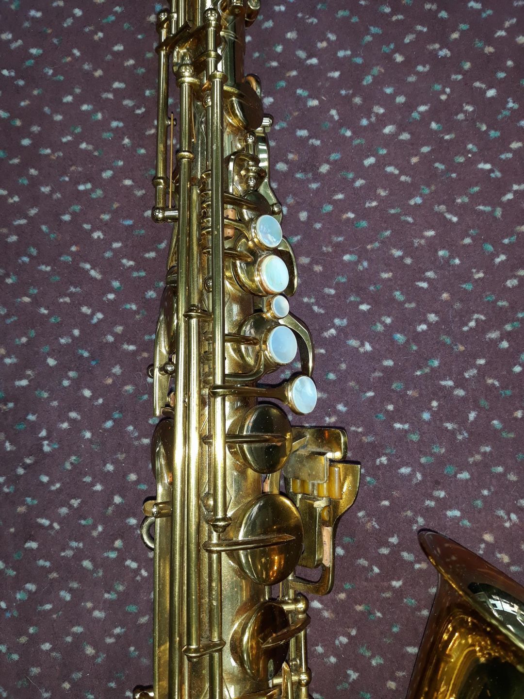 Used Buescher Aristocrat Big \"B\" Series II Brass Lacquer Alto Saxophone 2