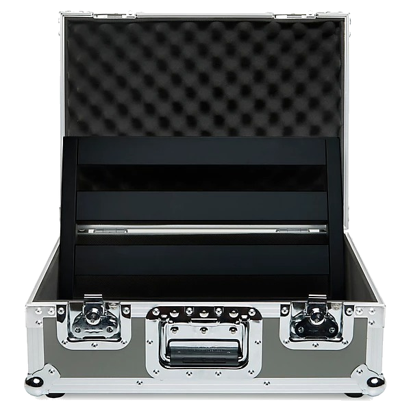 Pedaltrain Classic Jr Pedalboard - With Tour Case and Accessories 2