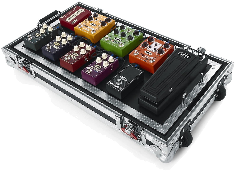 Gator G-Tour Guitar Pedal Board - Large With Wheels 3