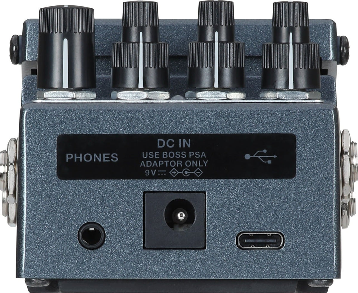 Boss IR-2 Amp and Cabinet Simulator Effects Pedal 2