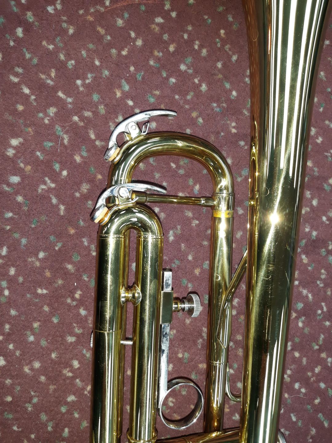 Used Bundy III Bb Brass Trumpet - With Hard Shell Case and Blessing 7C Mouthpiece 6