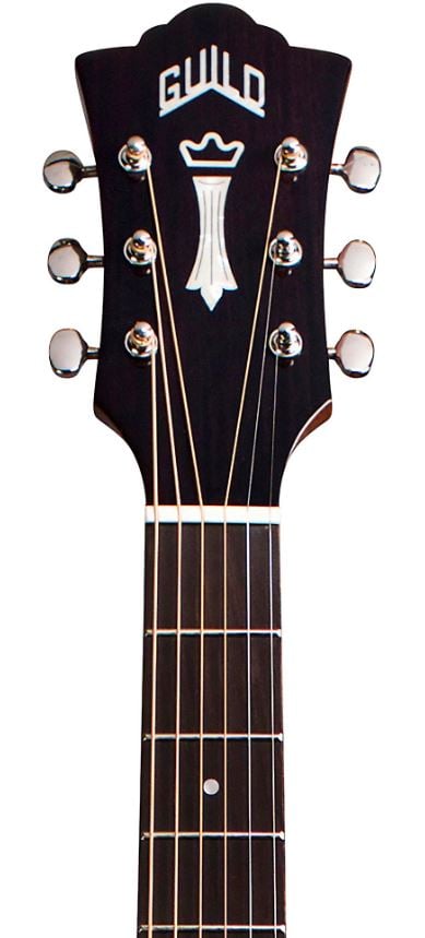 Guild OM-140CE (Natural Gloss) - With Gig-bag 5
