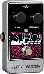 Electro Harmonix Neo Mistress Flanger Chorus and Flange Pedal 2
