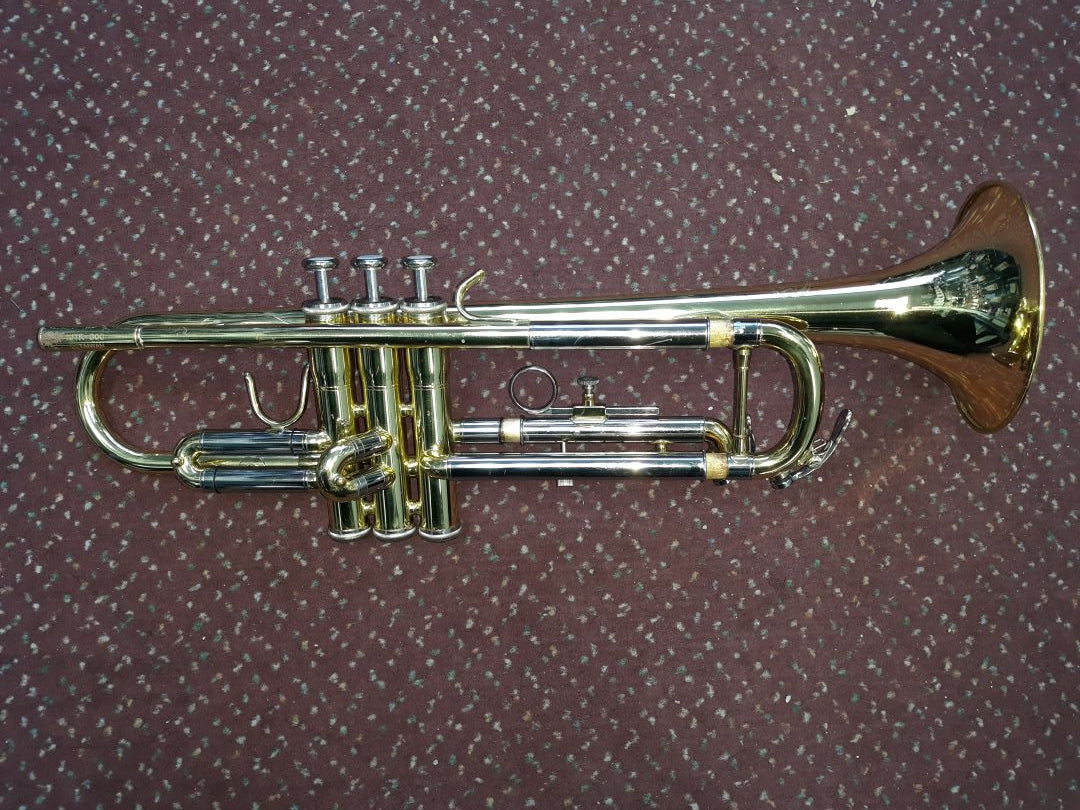 Used Jupiter JTR-600 Bb Brass Trumpet - With Hardshell Case and Mouthpiece 5