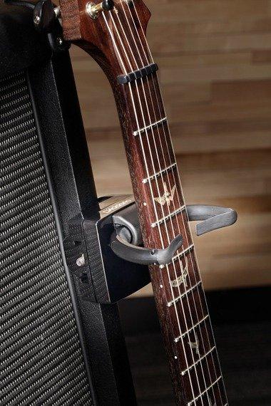 Planet Wave Guitar Dock 3