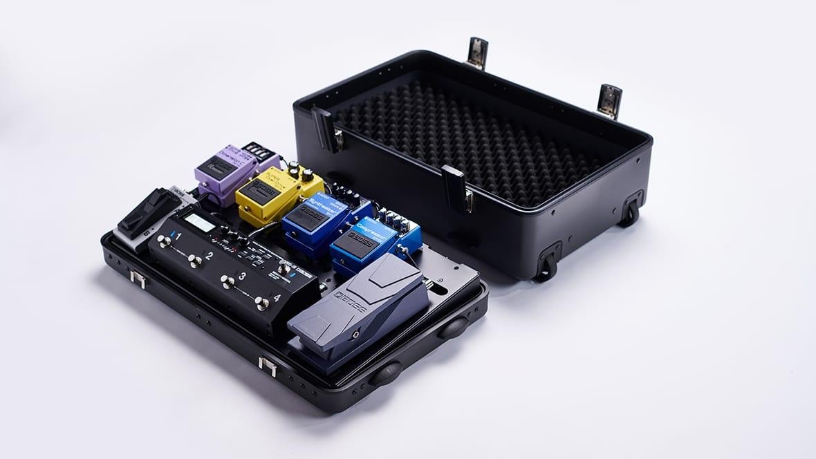 Boss BCB-1000 Portable Pedal Board with Wheels 3