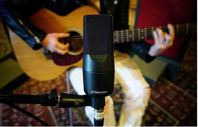 SE X1-S-STUDIO-BUNDLE X1 S Microphone with Reflection Filter X, Shockmount and Cable Pack 5