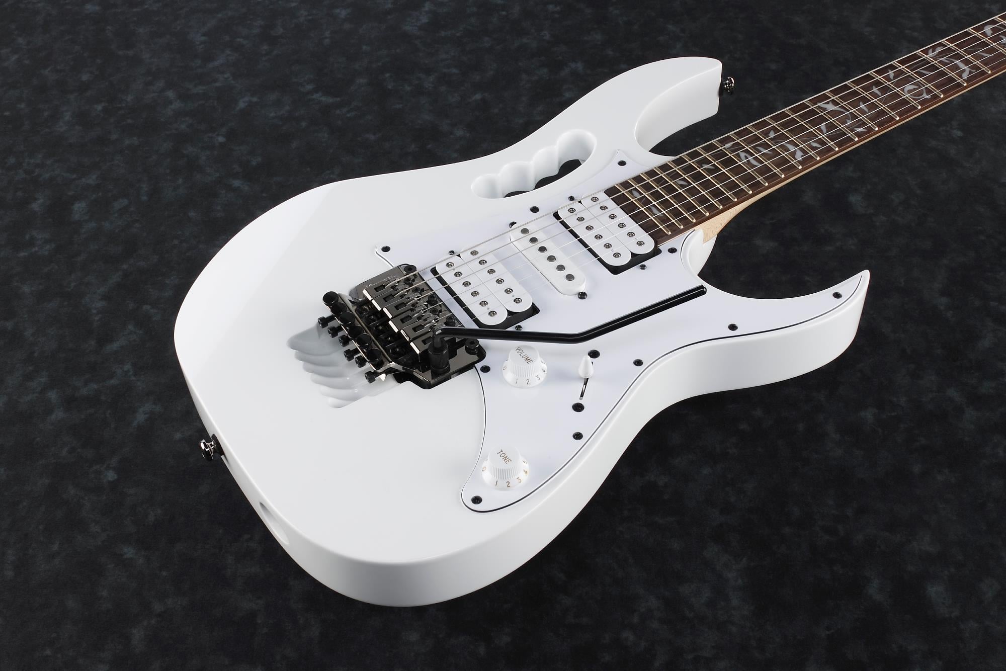 Ibanez JEMJRWH Steve Vai Signature White – George's Music