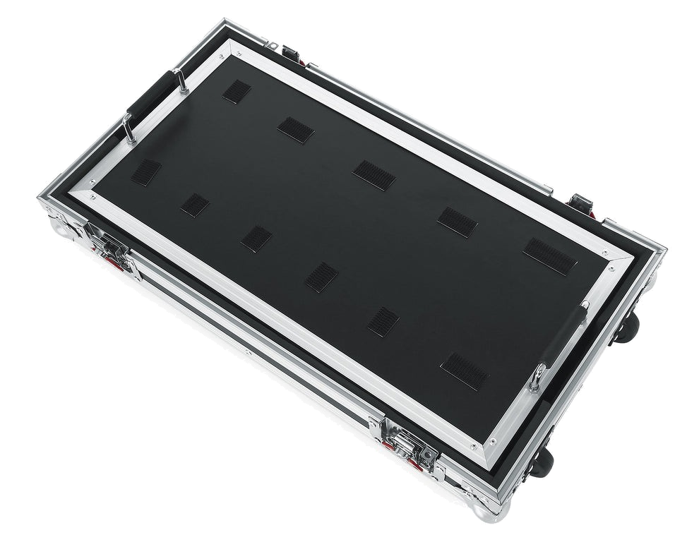 Gator G-Tour Guitar Pedal Board - Large With Wheels 5