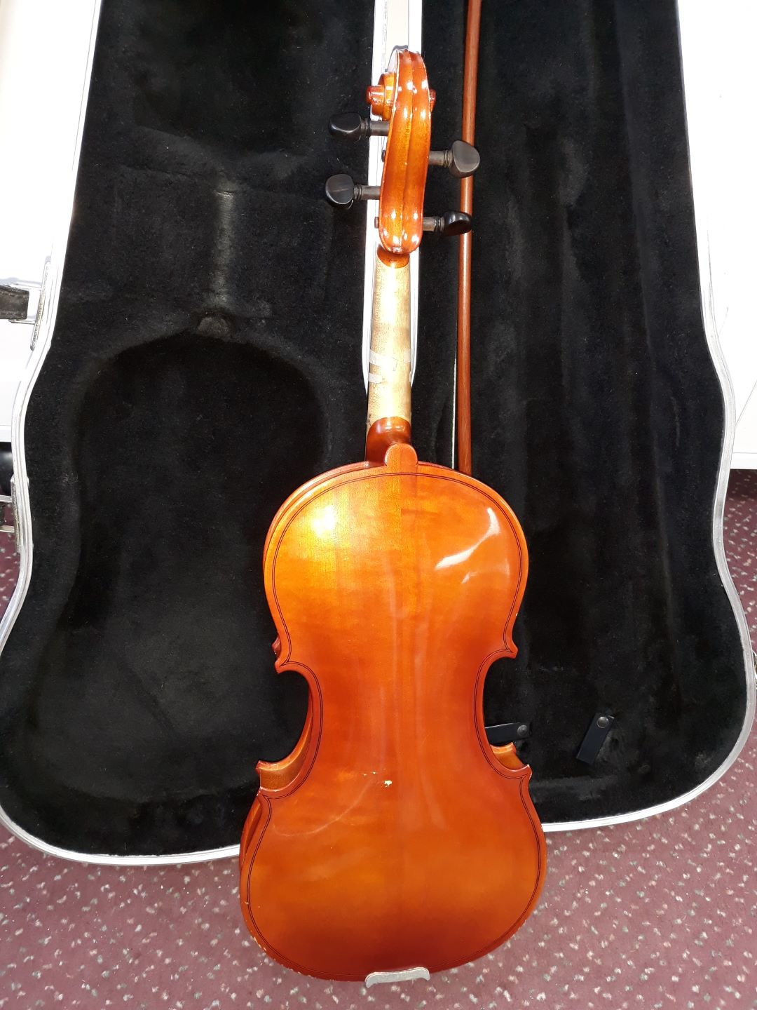 Used Otto Bruckner NS40012 1/2 Violin - With Case and Bow 7