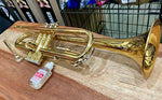 Used Yamaha YTR-200ADII Trumpet Outfit 3