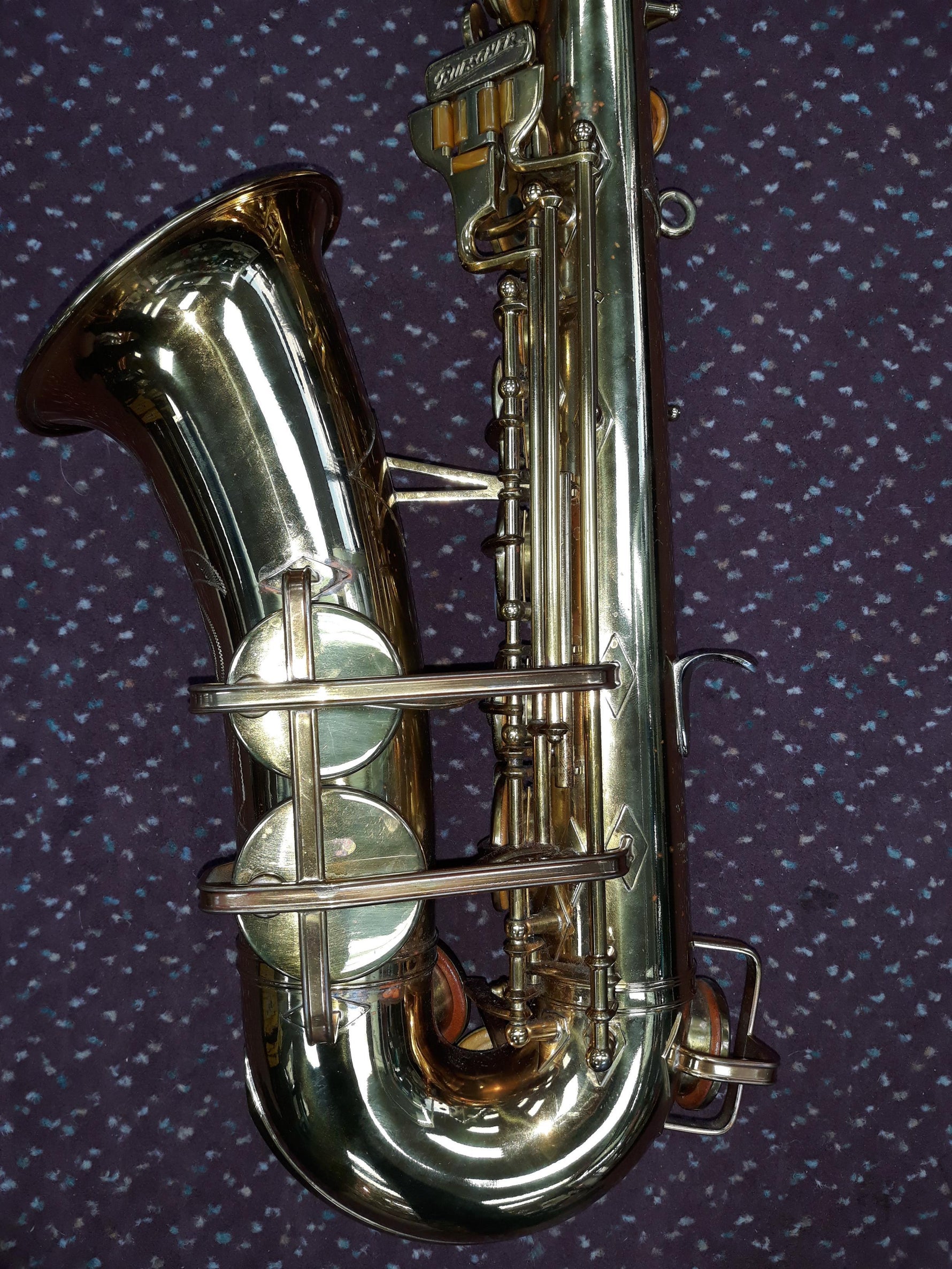 Used Buescher Aristocrat Big \"B\" Series II Brass Lacquer Alto Saxophone 8
