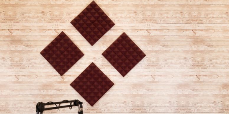 Gator Acoustic Foam Pyramid Panels 2\" 12x12 Burgundy 8-pack (GFW-ACPNL1212PBDY-8PK) 3