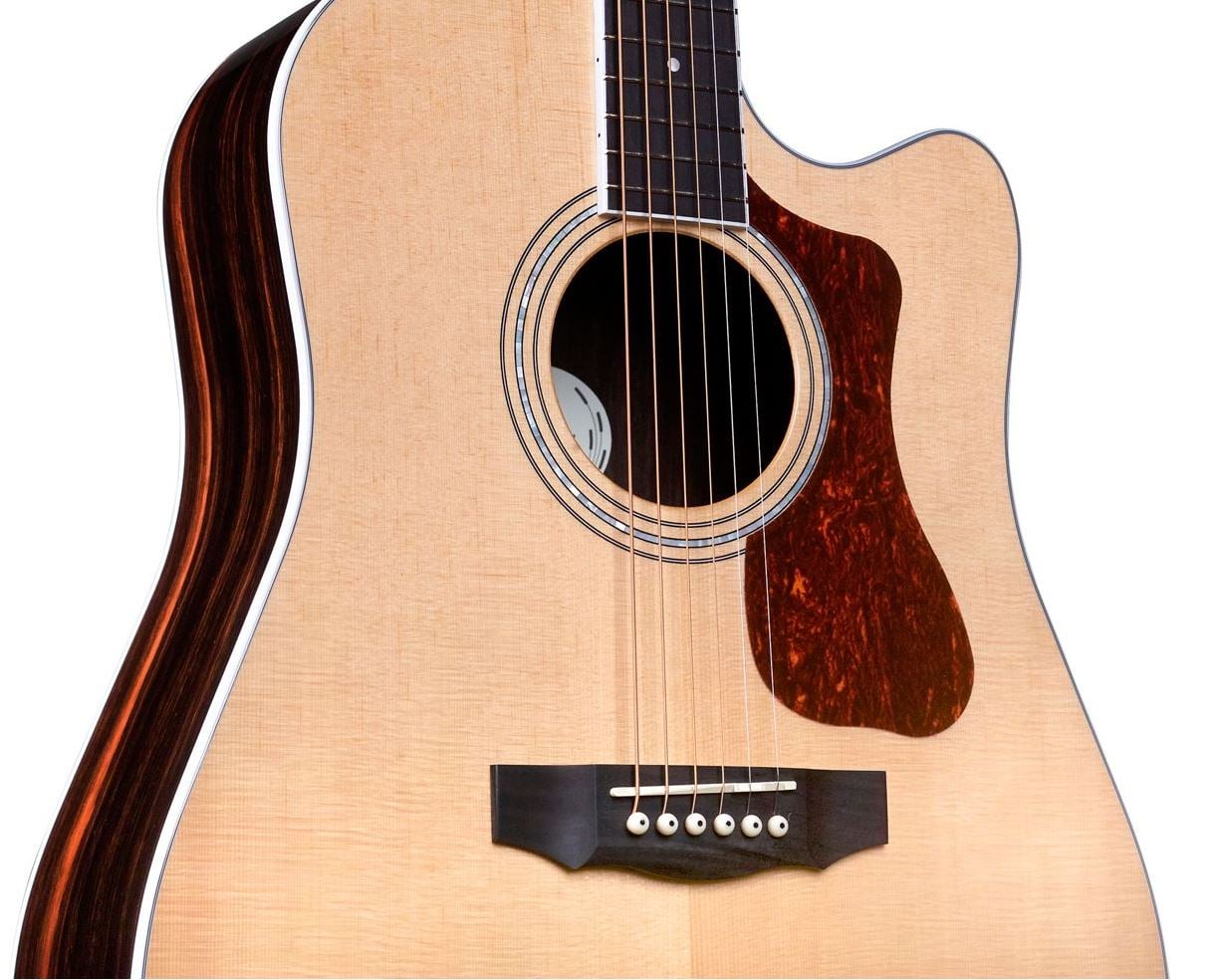 Guild D-260CE Deluxe Natural Gloss No Case 2