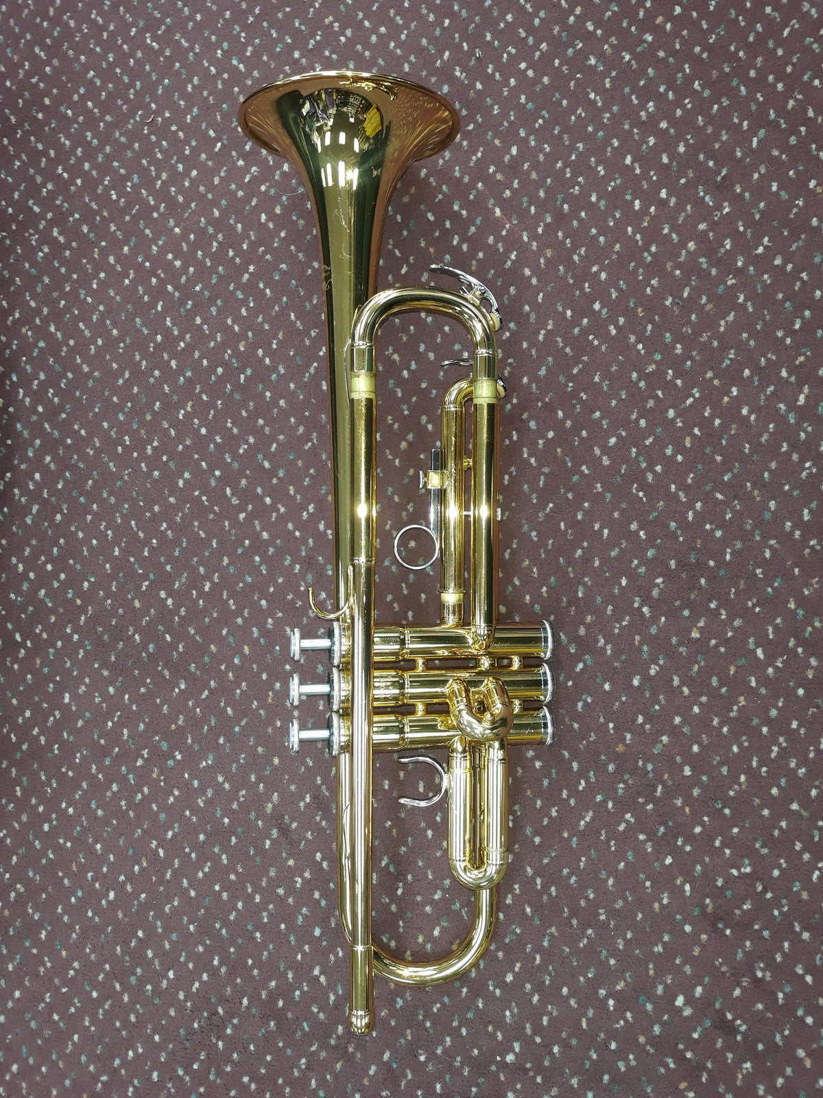 Used Yamaha YTR-200ADII Bb Student Trumpet - With Case and Mouthpiece 4