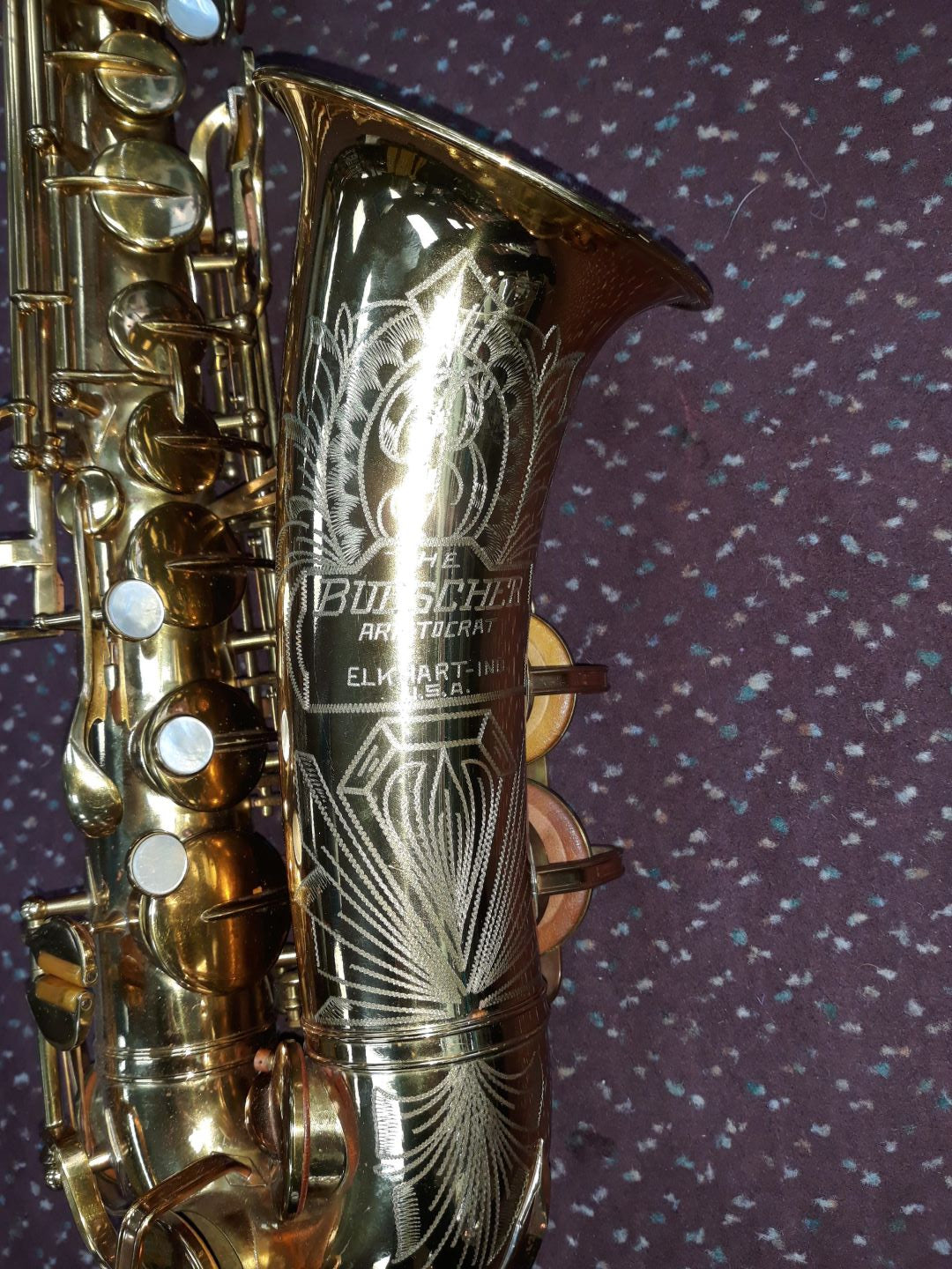 Used Buescher Aristocrat Big \"B\" Series II Brass Lacquer Alto Saxophone 3