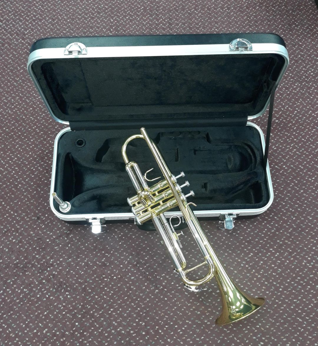 Used Jupiter JTR-700 Bb Brass Trumpet 2