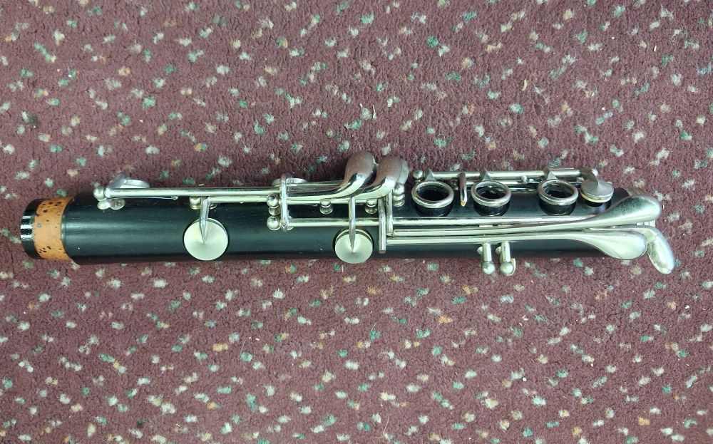 Used Buffet E11N Bb Wood Clarinet - With Case and Mouthpiece 3