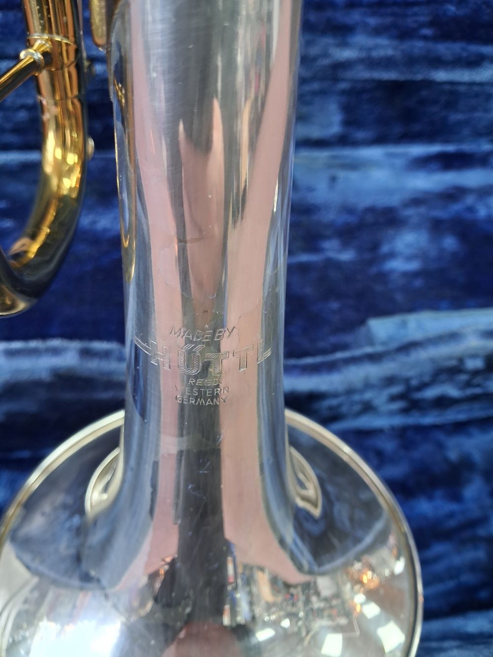 Used Huttl Artist Bb Trumpet - With Hardshell Case and Bach Mouthpiece 3