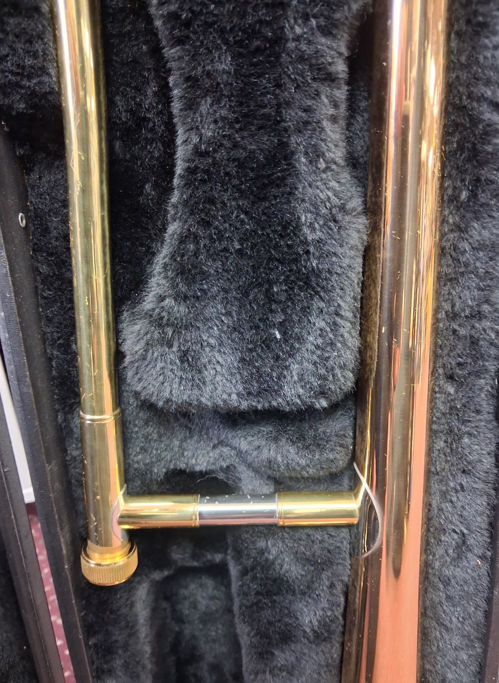 Used Jupiter JSL-432R Brass Tenor Trombone - With Hardshell Case and Mouthpiece 2