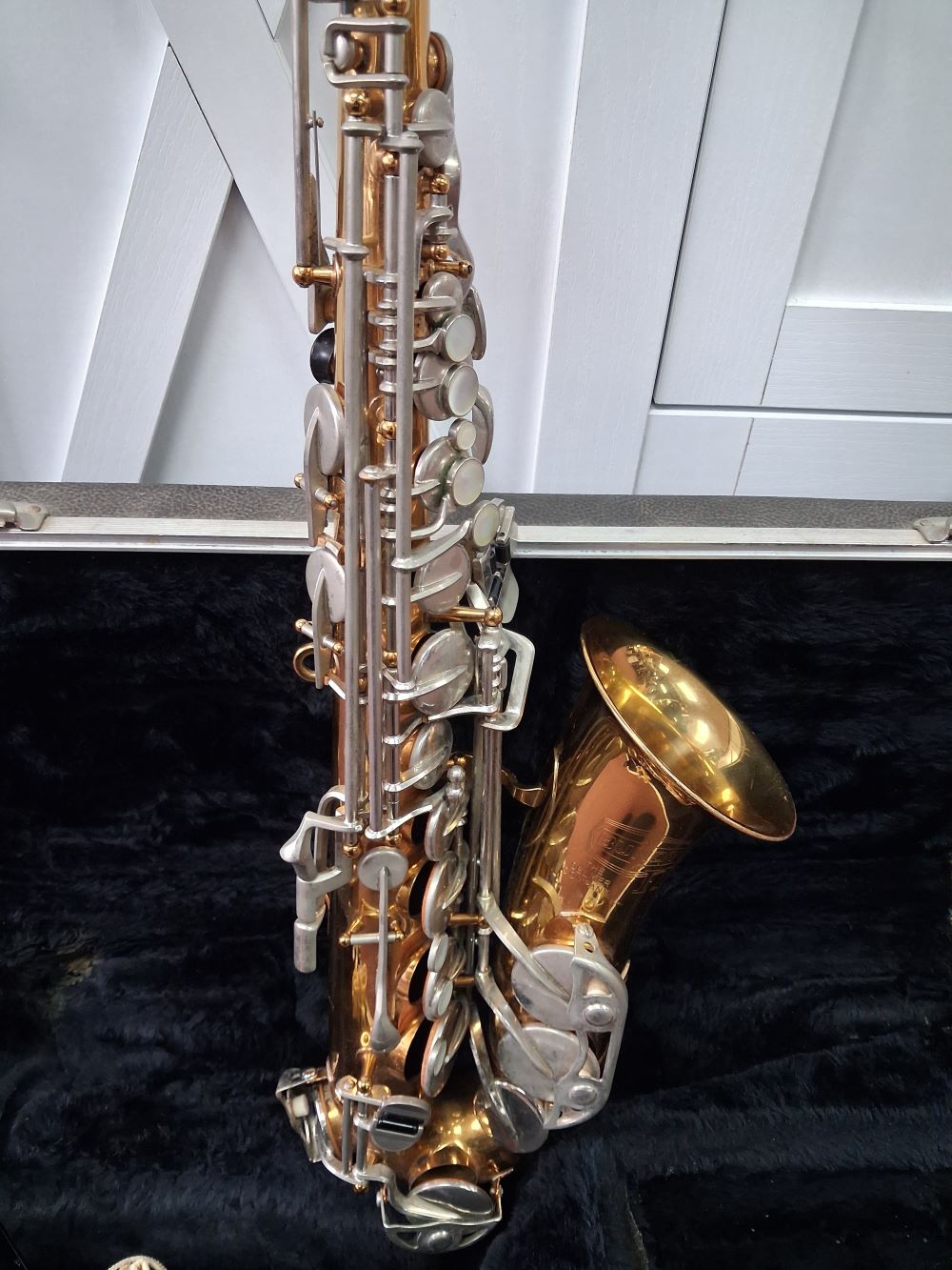 Used Selmer Bundy II Eb Alto Saxophone - With Hardshell Case and Mouthpiece 3